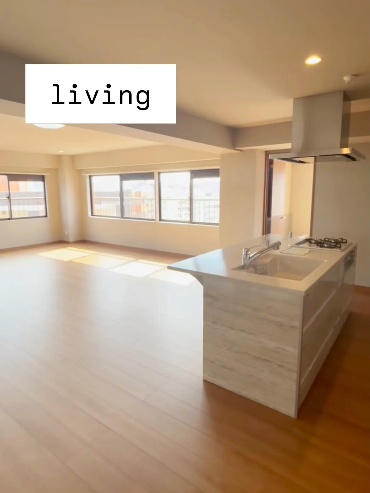 国際通り徒歩５分のマンションが売りに出ました‼️